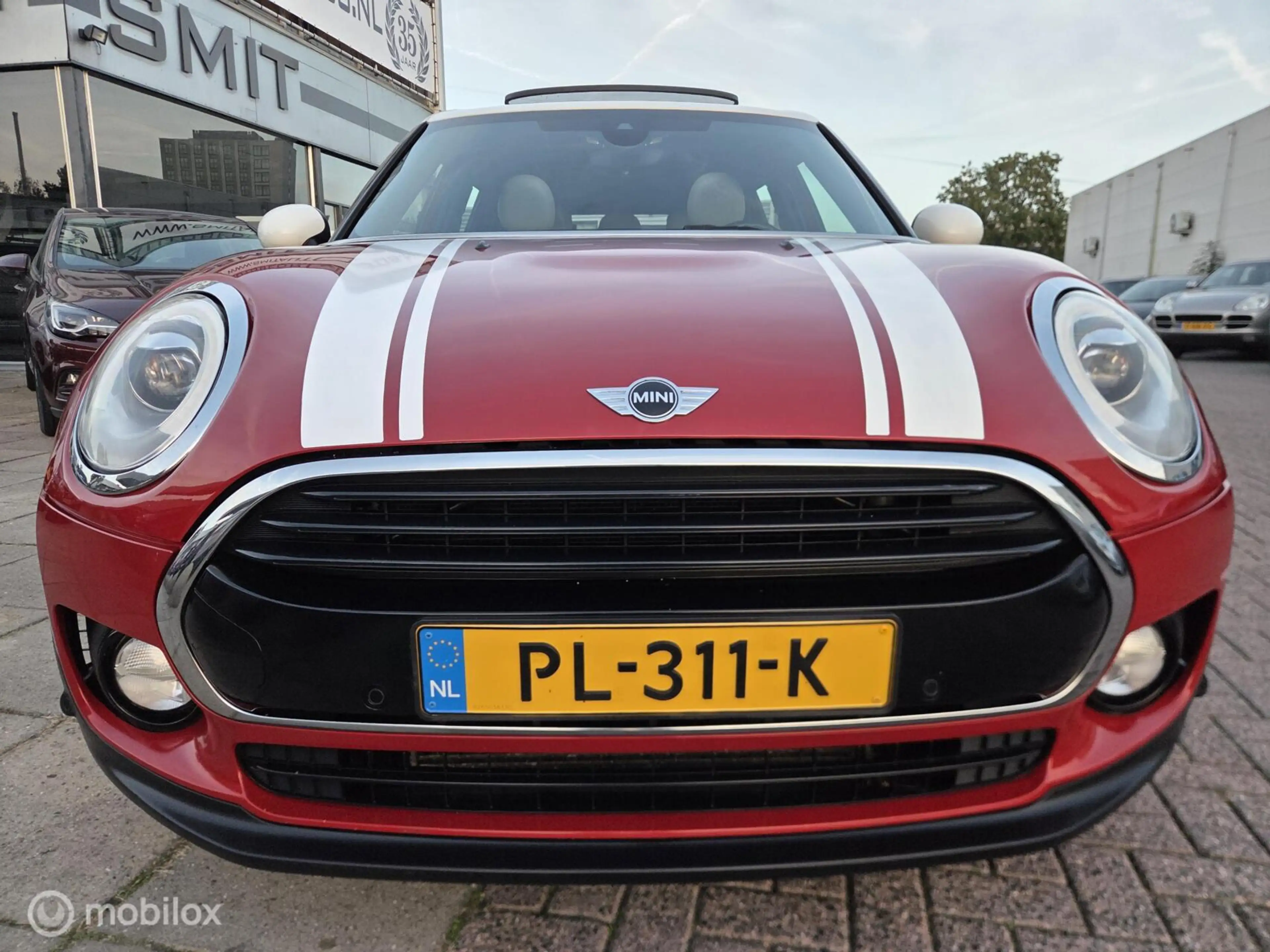 MINI Cooper Clubman 1.5 Chili Serious Bsns AUT/PANO/LEDER — photo 2