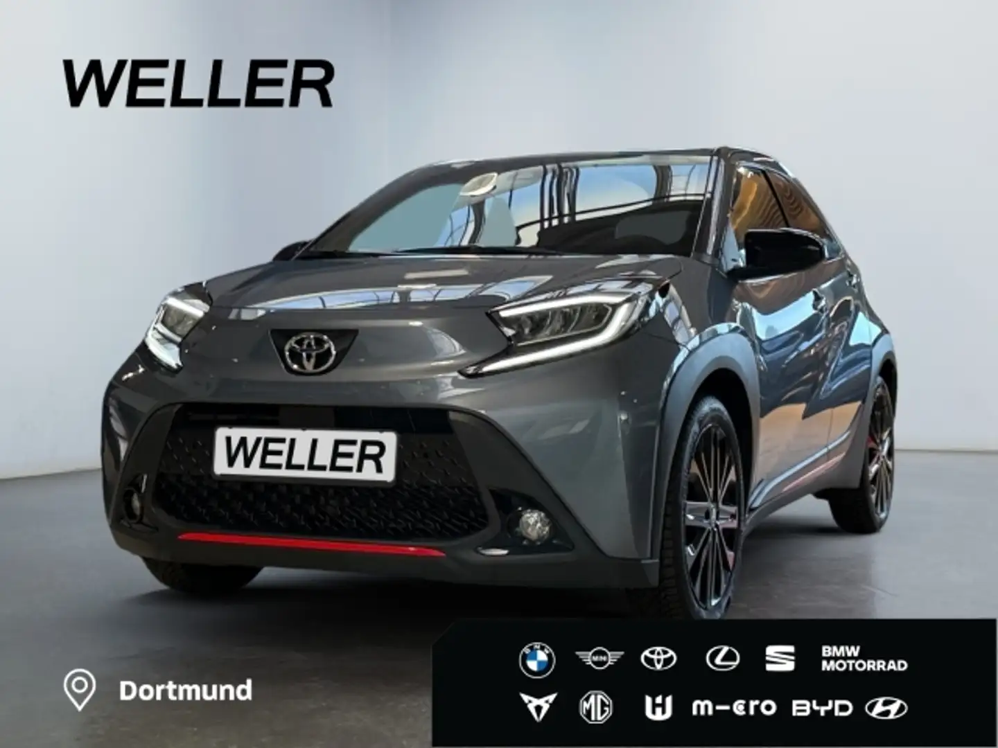 Toyota Aygo X S-CVT Undercover *LED*Navi*CAM*CarPlay*SHZ* Grau - 1
