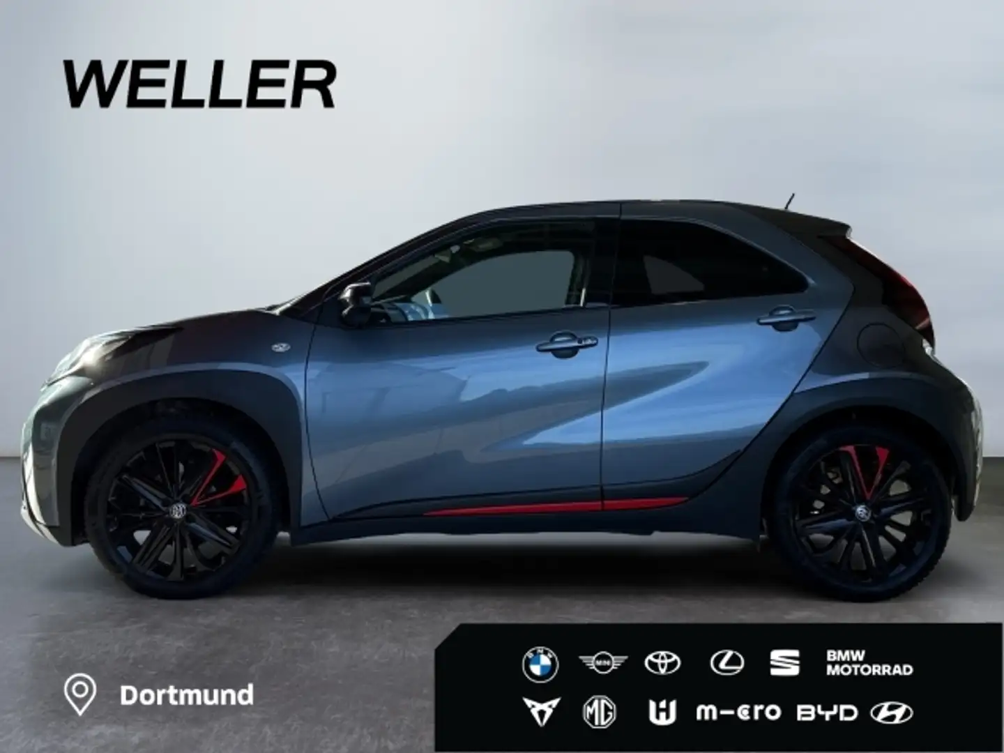 Toyota Aygo X S-CVT Undercover *LED*Navi*CAM*CarPlay*SHZ* Grau - 2