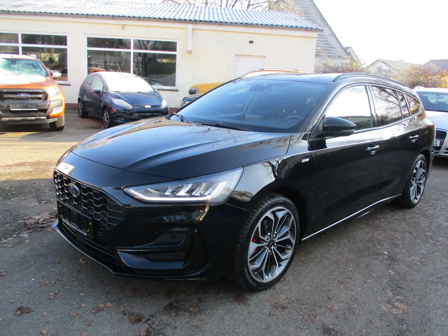 Ford Focus Turnier ST-Line Style + Navi Noir - 2