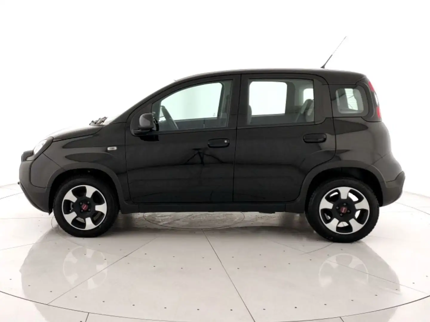 Fiat New Panda Panda 1.0 firefly hybrid City Cross s&s 70cv 5p.ti Negru - 2