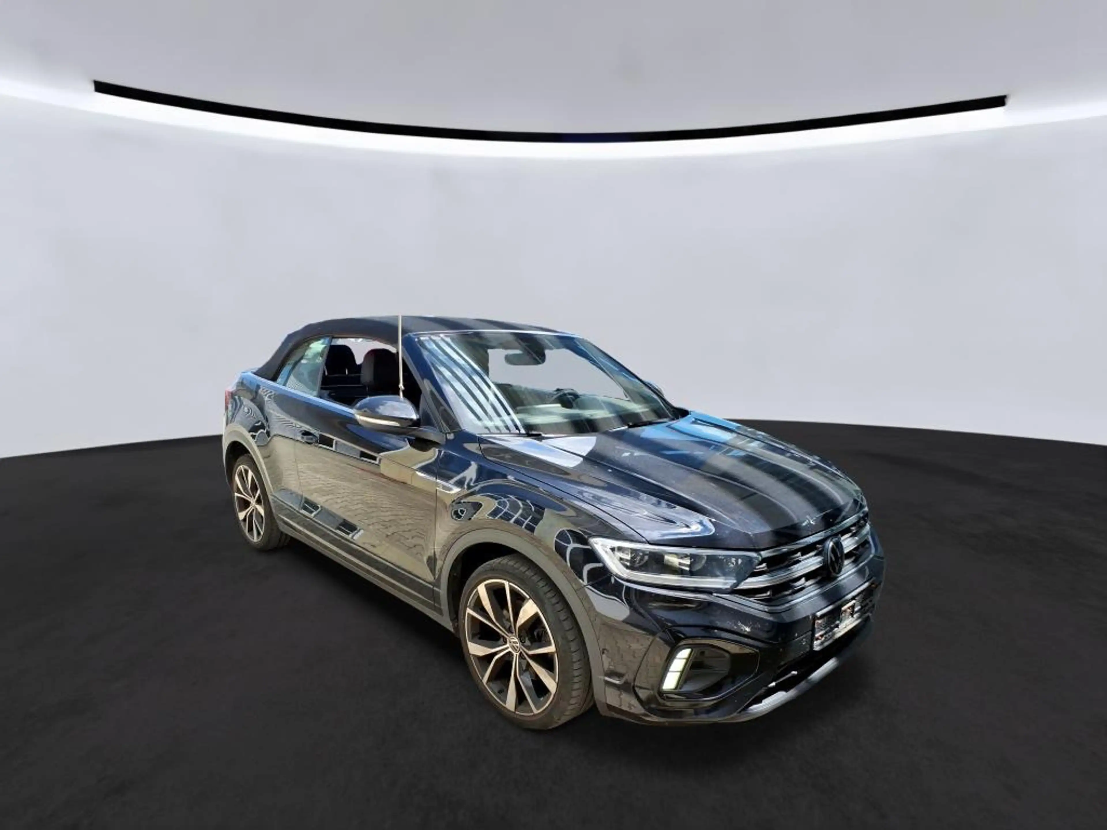 Volkswagen T-Roc Cabrio R-Line *19Zoll*IQ.Light*KAMERA*NAVI*CarPlay* — photo 2