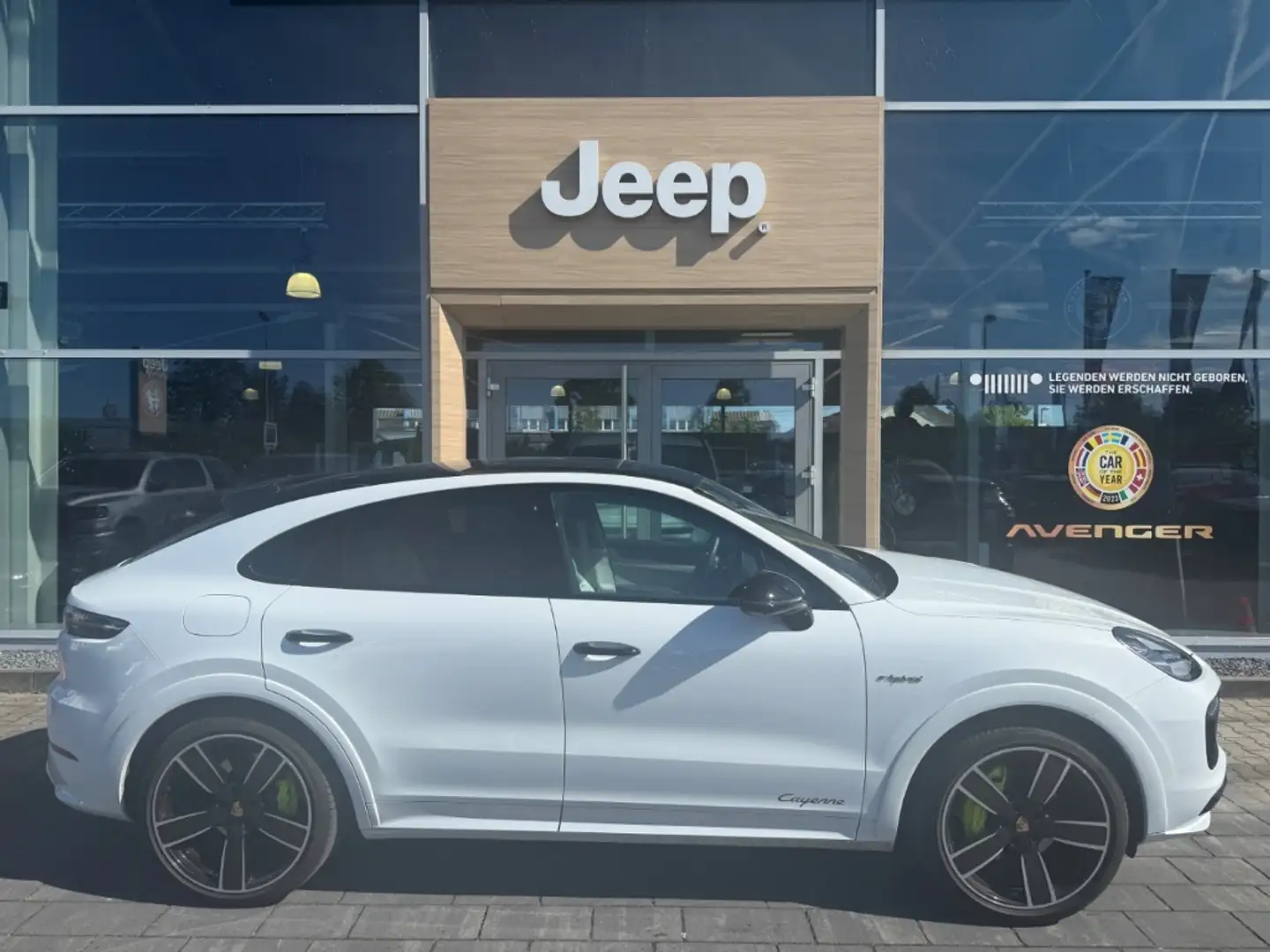 Porsche Cayenne Coupe E-Hybrid Platinum Edition EU6d Sportpaket HU Weiß - 2