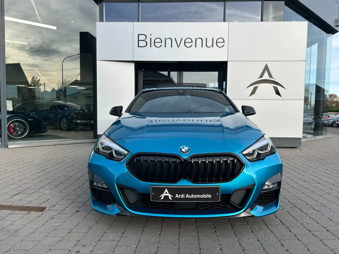 BMW 218 Gran Coupé *GARANTIE*1ER PROP*PACK M*TOIT OUV* Bleu - 2