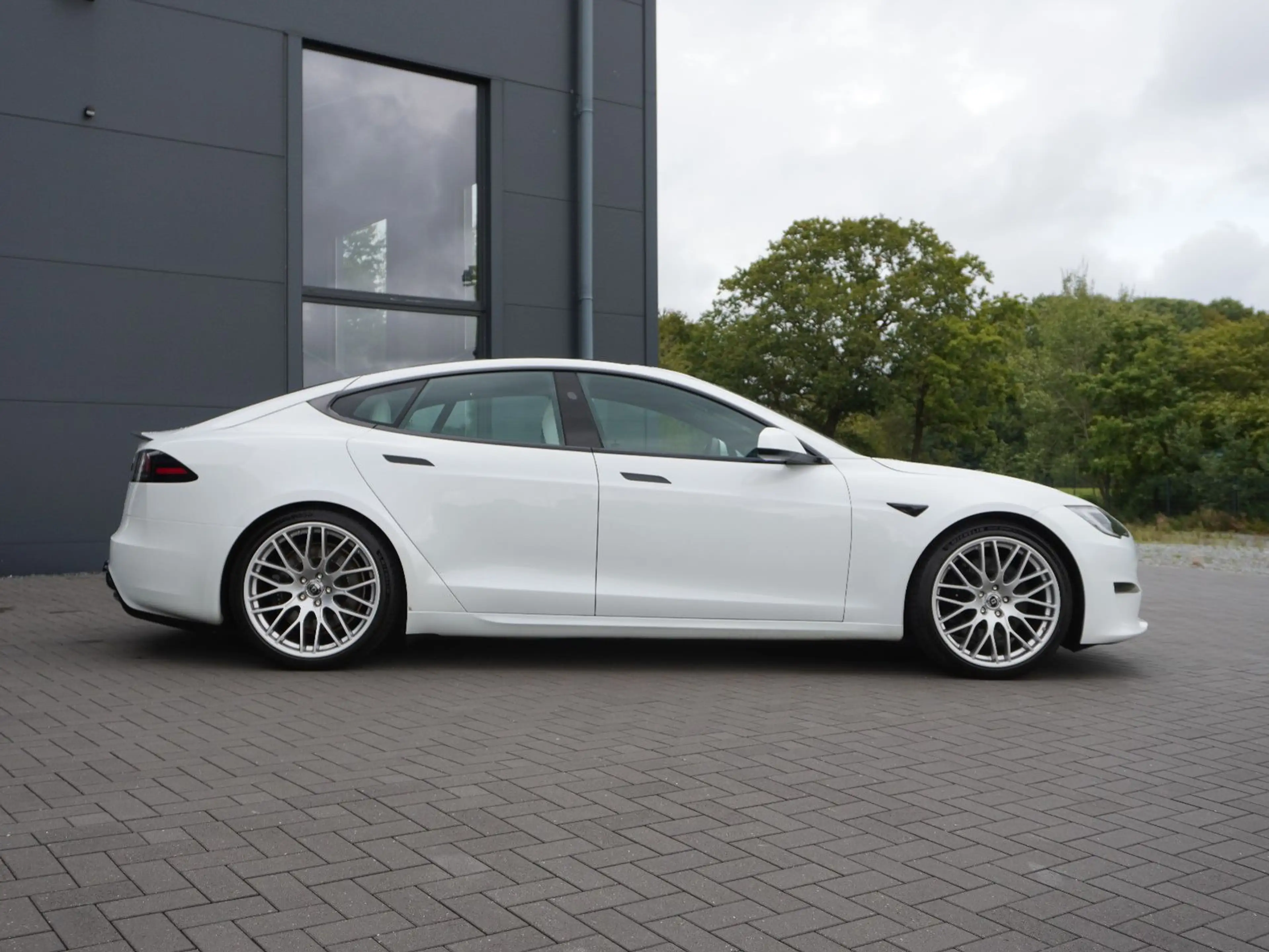 Tesla Model S Dual  Hardware 4,AHK — photo 4