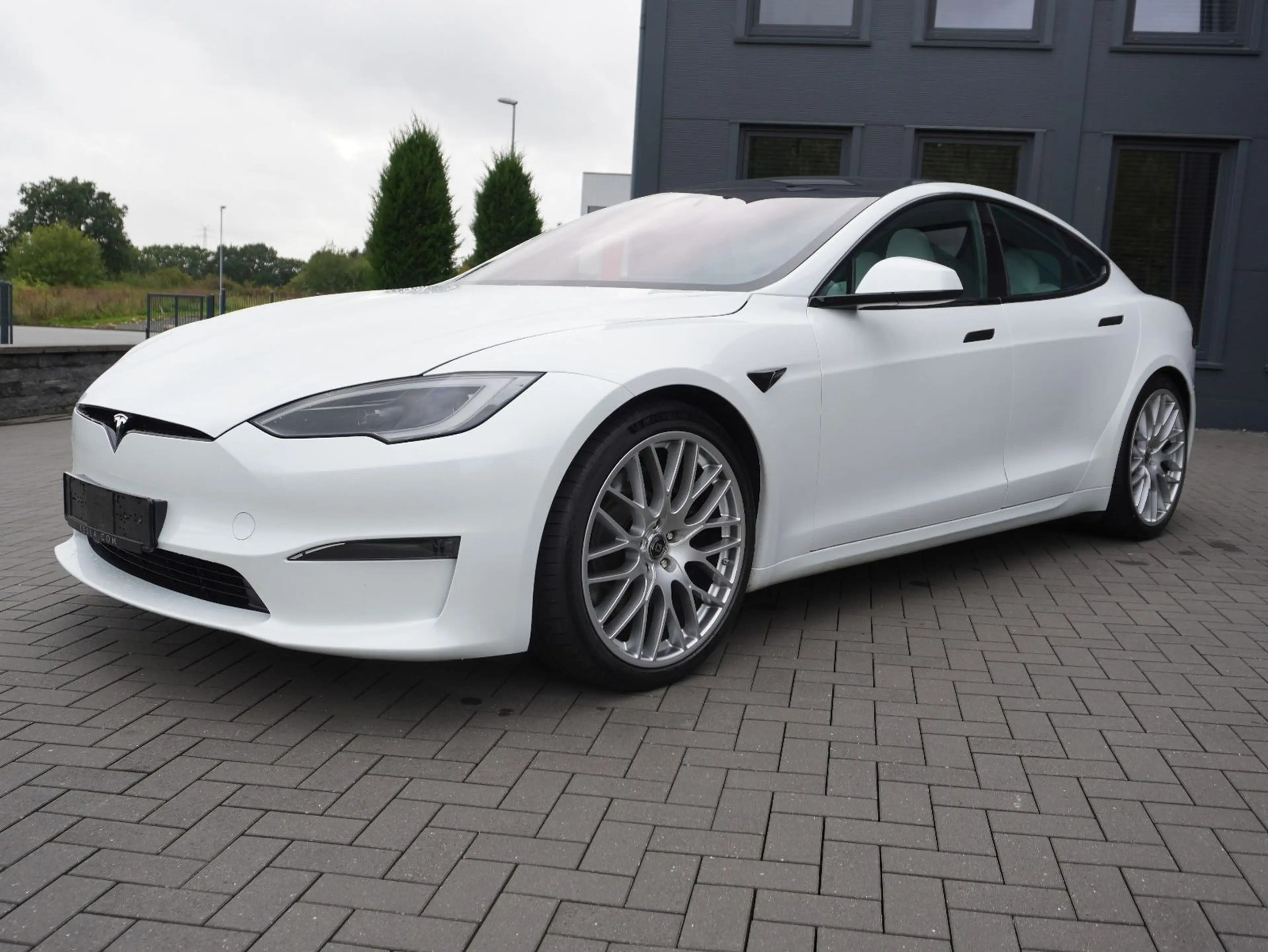 Tesla Model S Dual  Hardware 4,AHK — photo 9