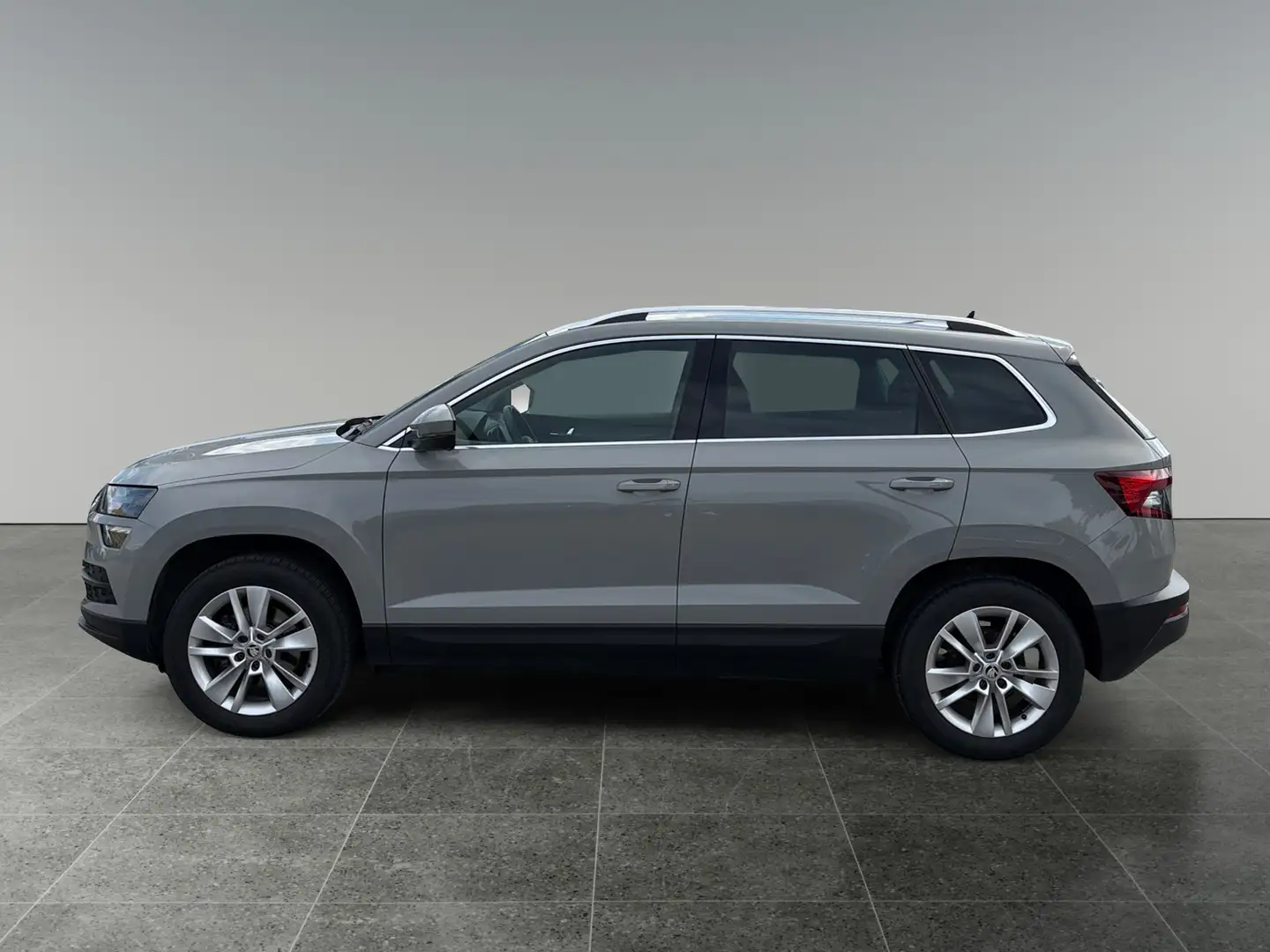Skoda Karoq Karoq 1,6 TDI Ambition Grau - 2