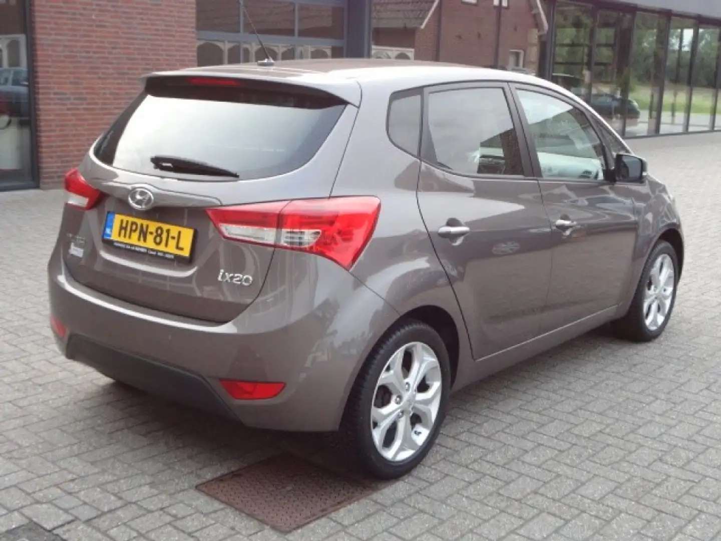 Hyundai iX20 1.4i  I-Catcher Camera Lmv Brun - 2