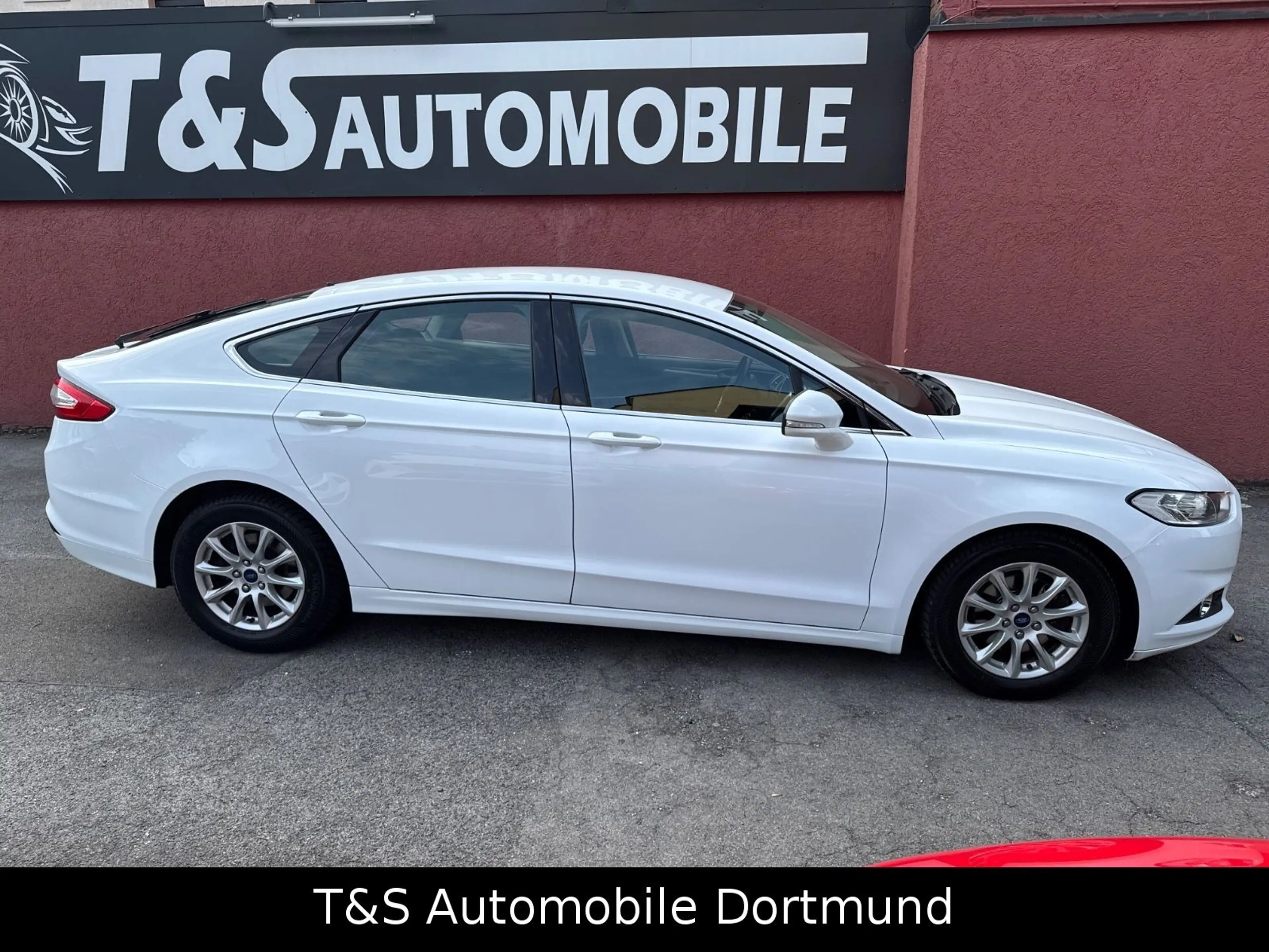 Ford Mondeo 1.5 Trend Lim. /CarPlay/SHZ/Klimaaut./PDC — photo 9