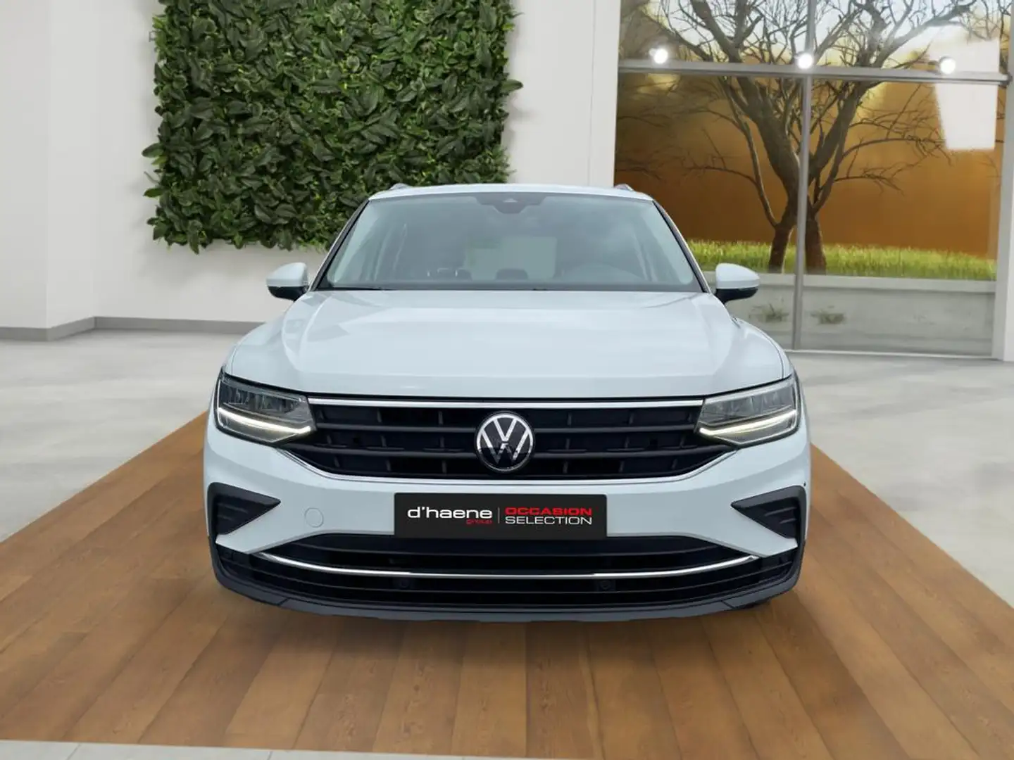 Volkswagen Tiguan Active 1.5 TSI ACT OPF 96 kW (130 ch) 6 vitesses manuel Wit - 2