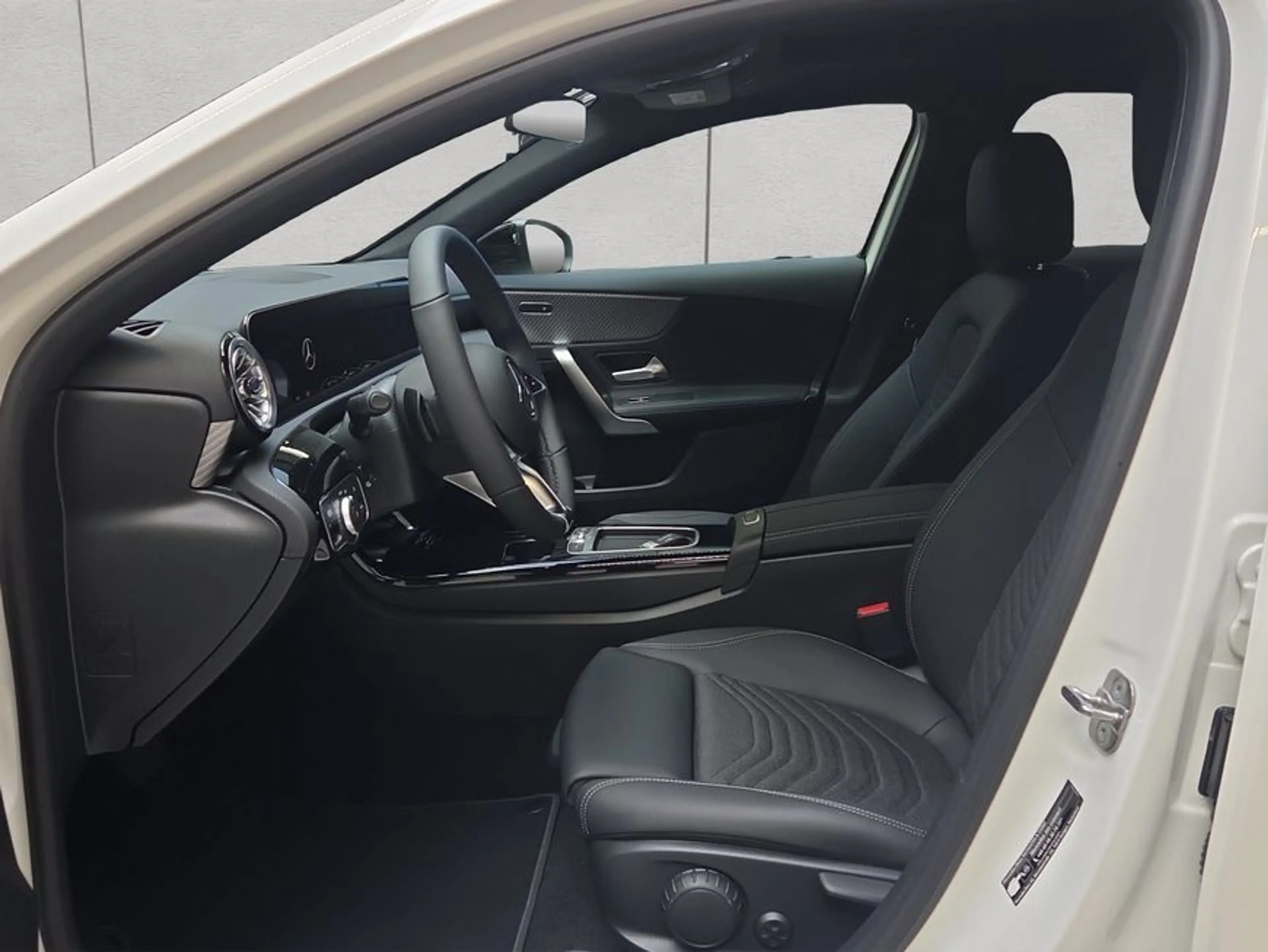 Mercedes-Benz A 200 A-Klasse — photo 10