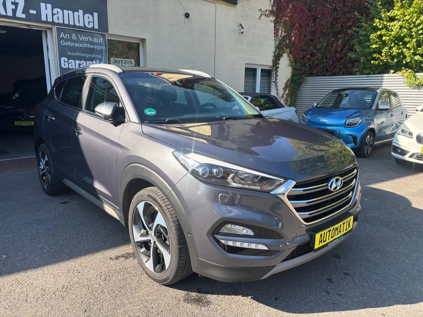 Hyundai TUCSON Premium 2WD DCT *141PS*LEDER* Grau - 1