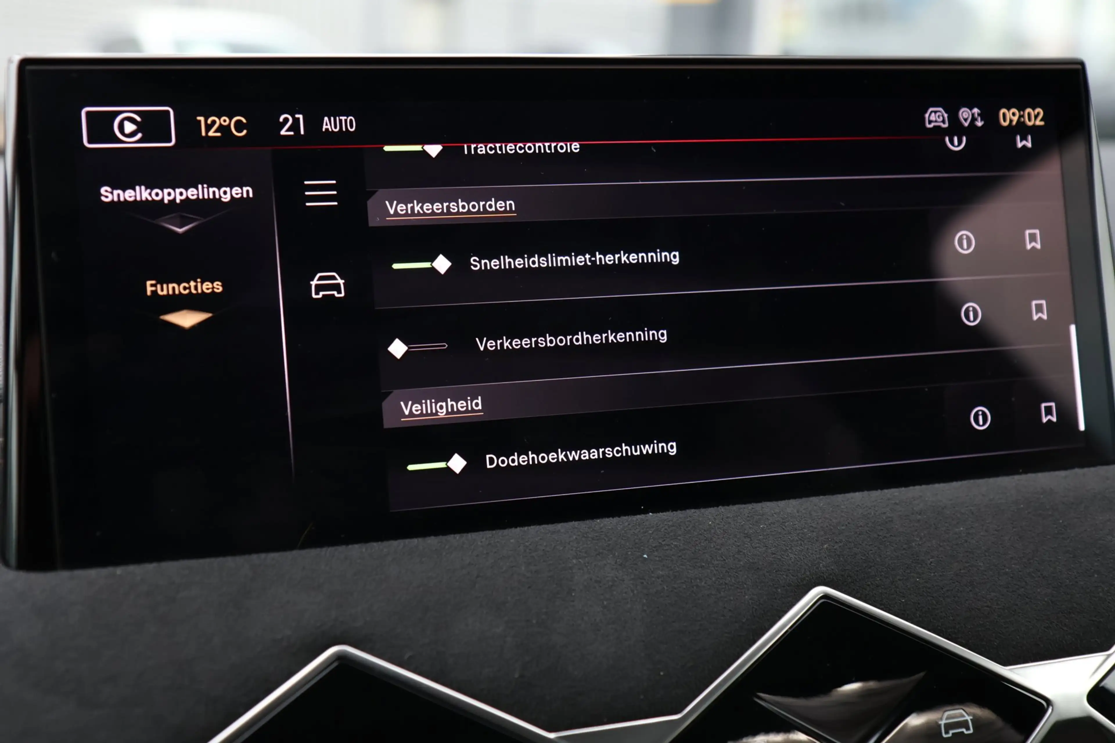 DS Automobiles DS 3 1.2 PureTech Performance Line Led Vision 360 Camer — photo 19