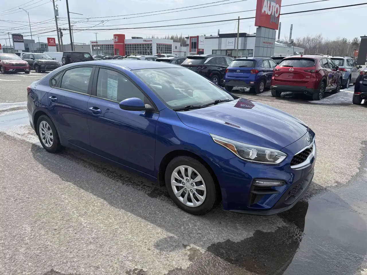 Kia Forte снимка Kia Forte