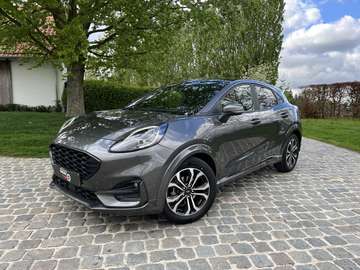 1.0 EcoBoost mHEV ST-Line Design/1eignr/Pano/Carpl