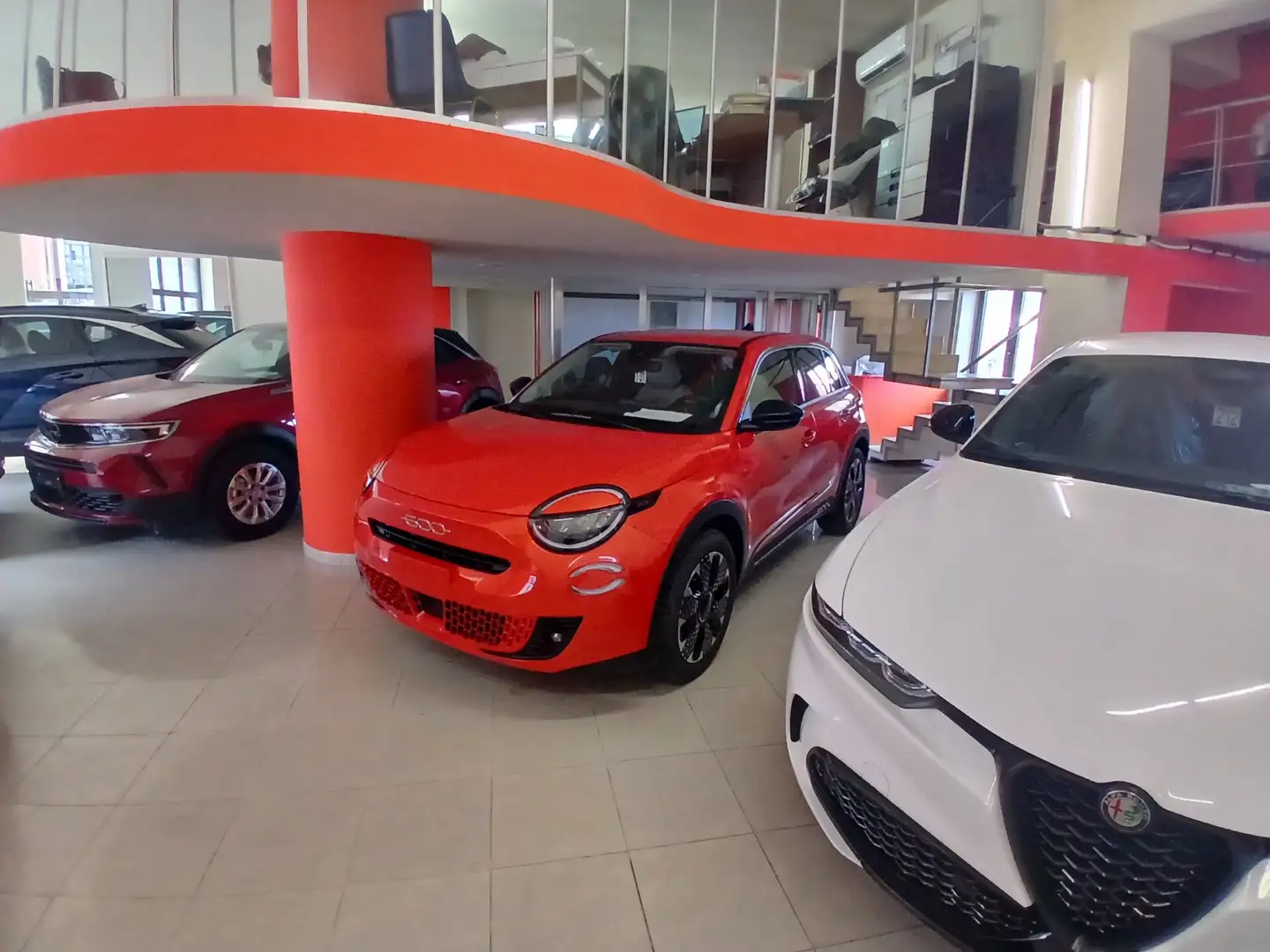 Fiat 600 Hybrid DCT MHEV La Prima Naranja - 2