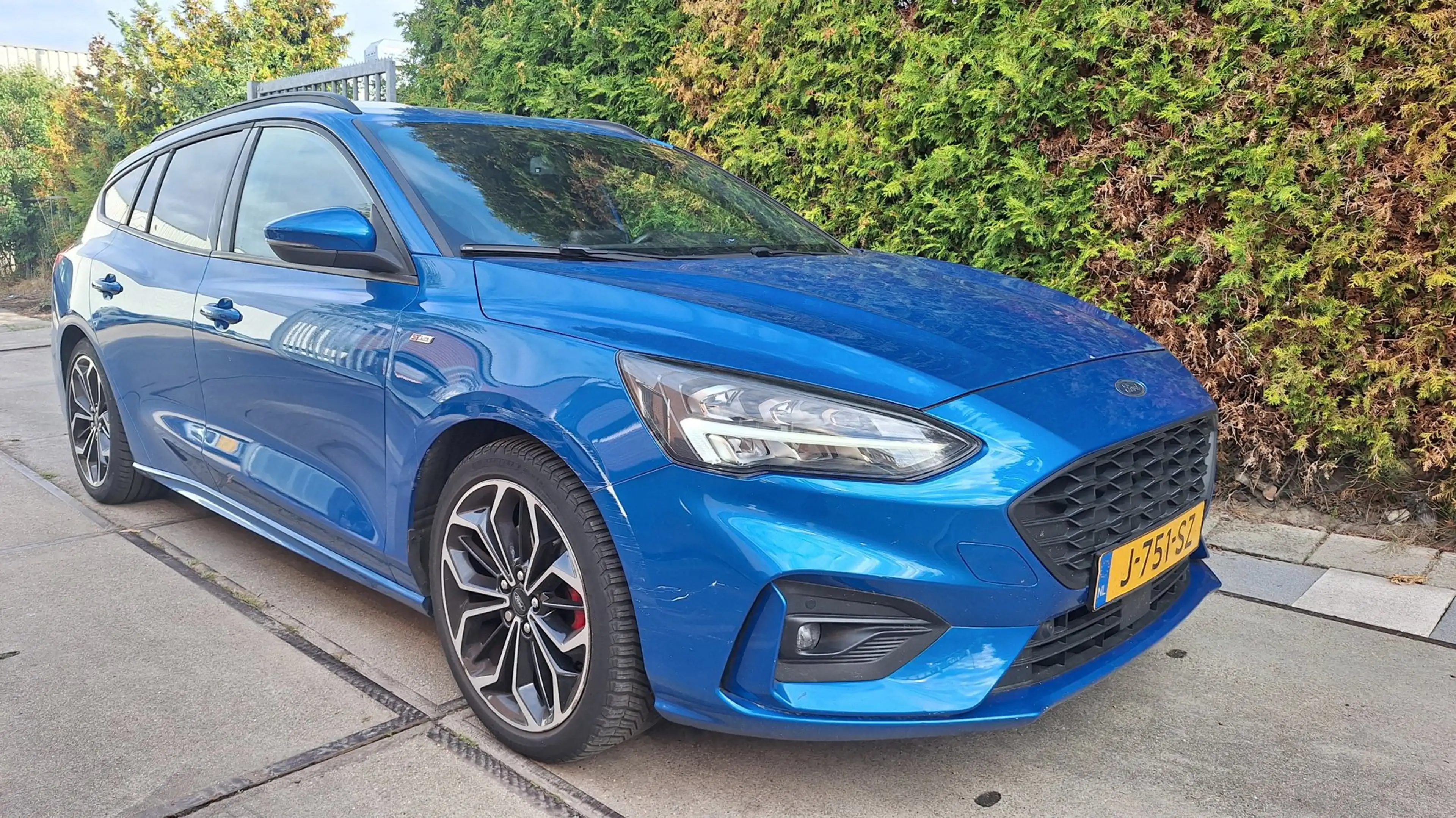 Ford Focus Wagon 1.0 EcoBoost ST Line Business — photo 3