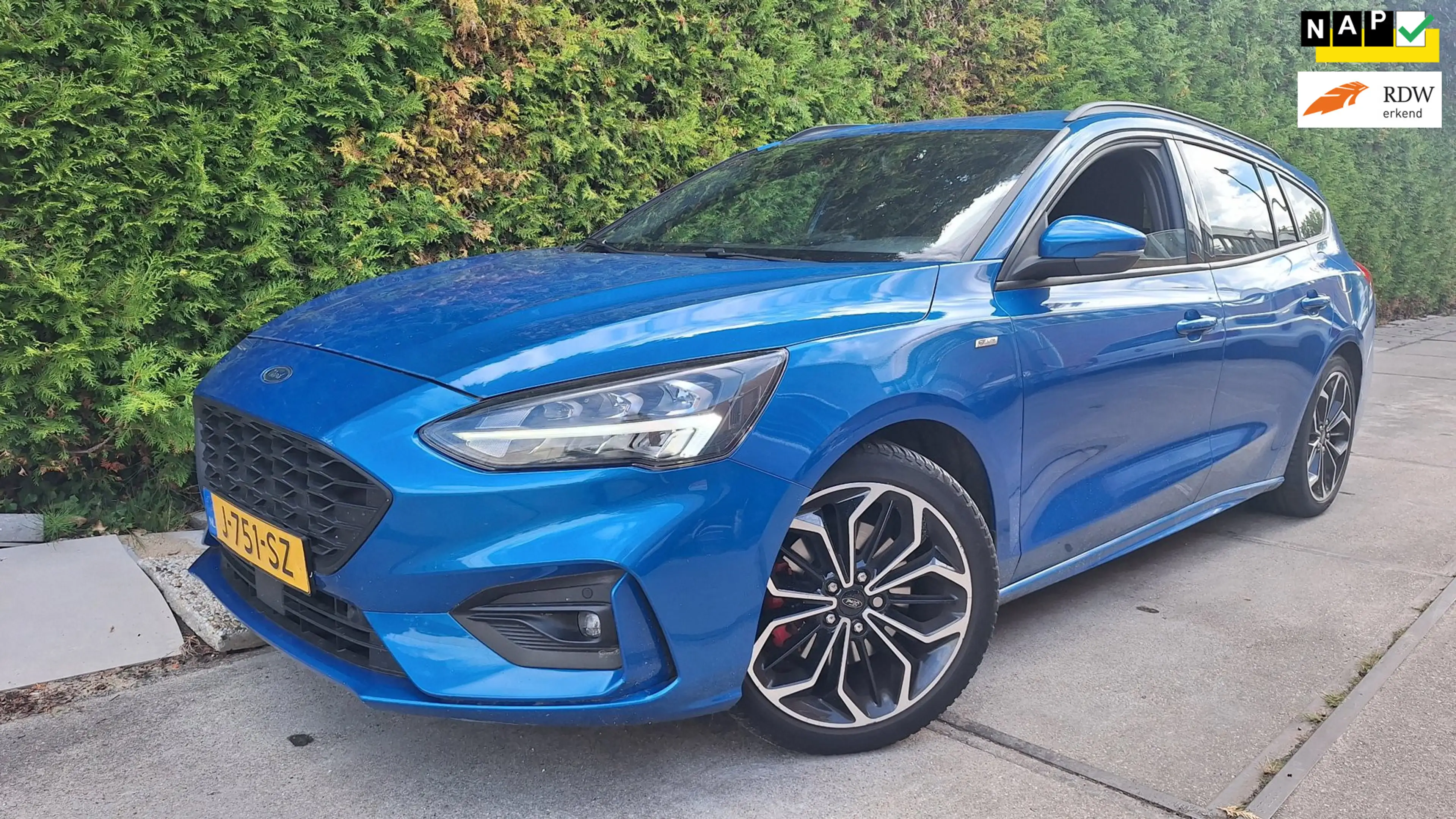 Ford Focus Wagon 1.0 EcoBoost ST Line Business