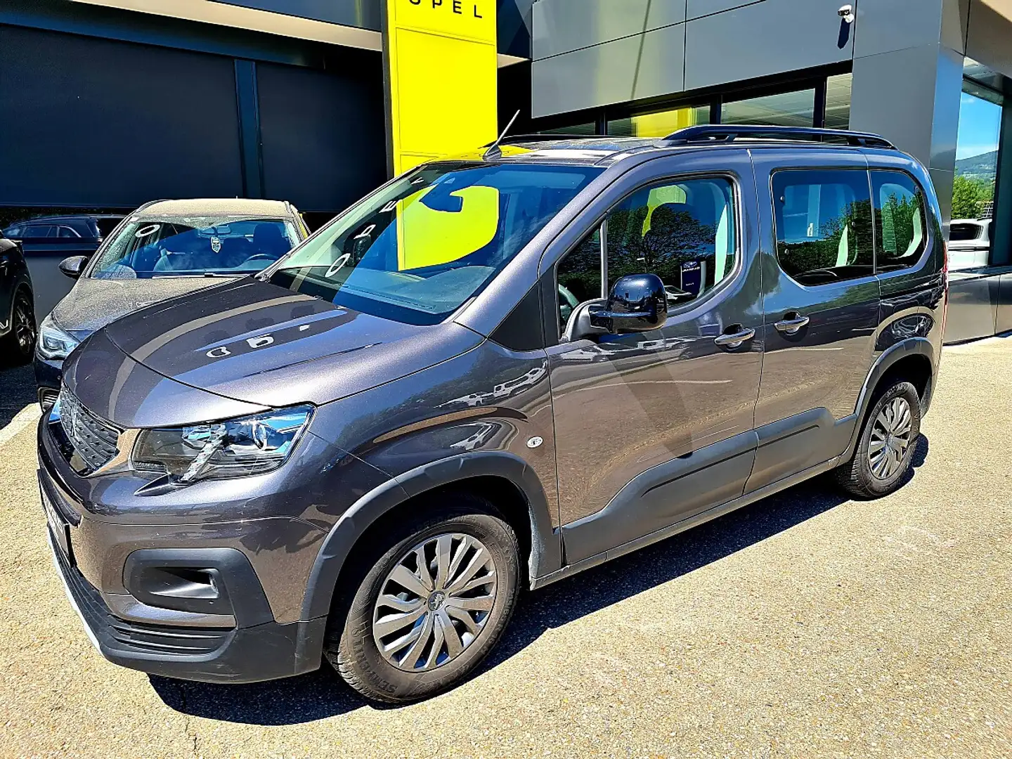 Peugeot Rifter 1,5 BlueHDI 130 S&S Allure, AHK Grau - 2