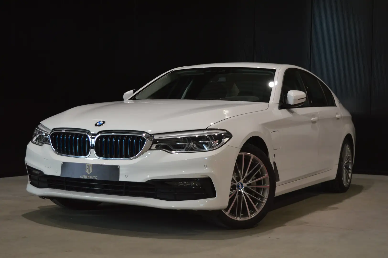BMW 530 e iperformance Sport Line - VAT - Top condition Blanc - 1