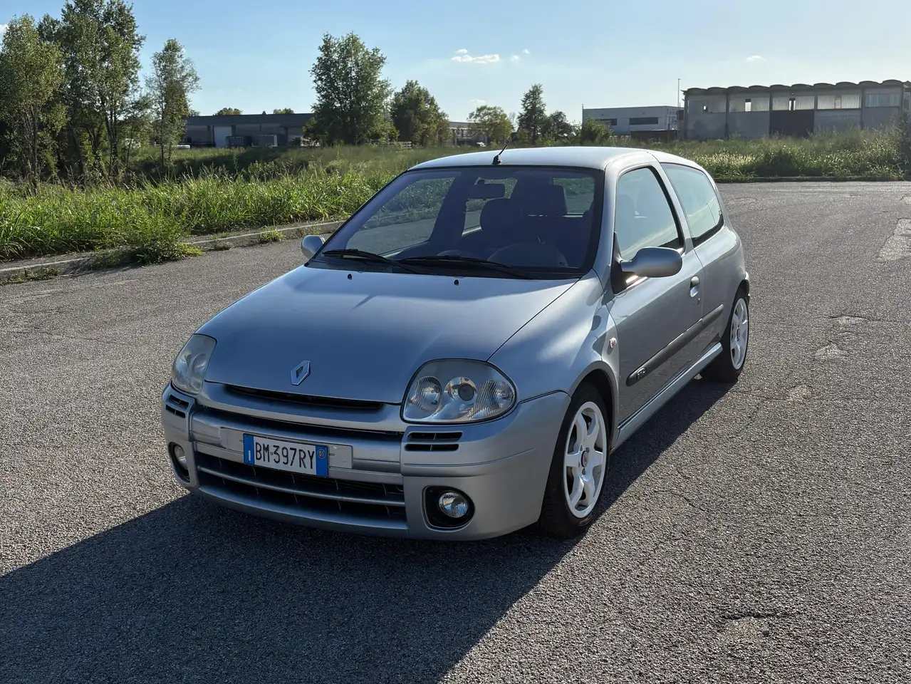 Renault Clio II 1998 3p 2.0 16v Sport, foto 1