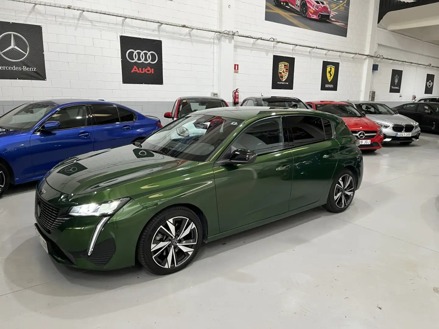Peugeot 308 SW 1.5 BlueHDi S&S GT EAT8 130 Verde - 2