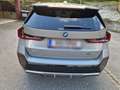 BMW X1 X1 xDrive 30e Aut.*M-Sport*LED*LEDER*NAVI*AHV*20"! Argent - thumbnail 5
