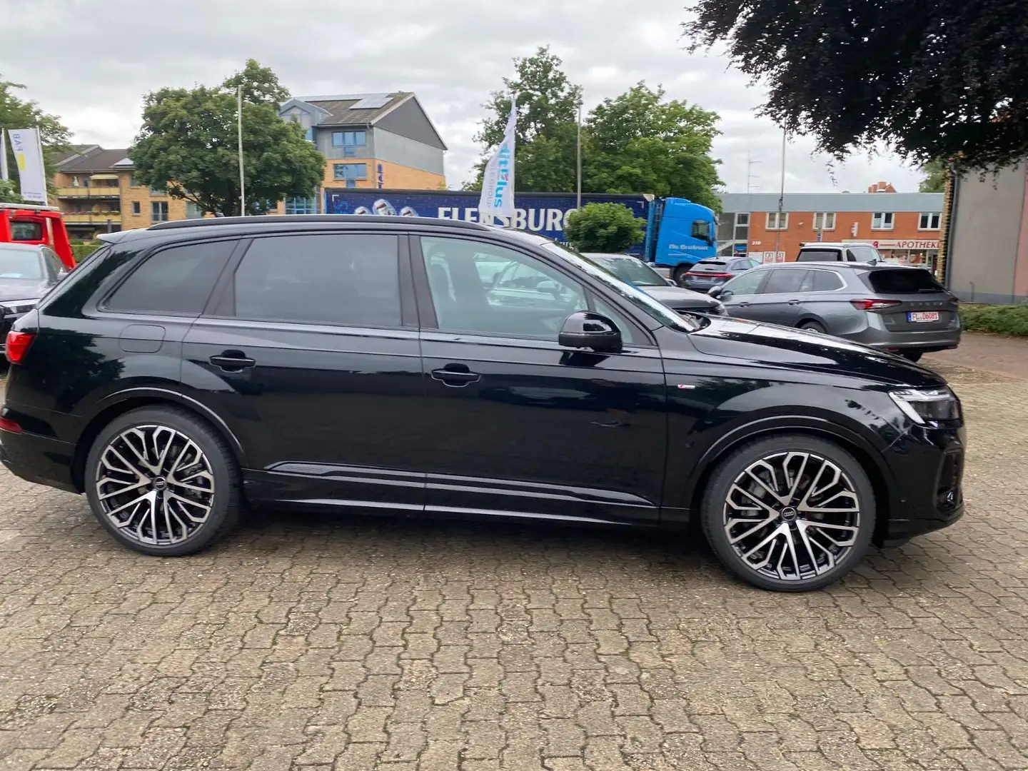 Audi Q7 50 TDI S line 7 Si  Panorama Allradlenkung 22 Negru - 2