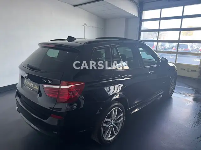 BMW X3 view 12