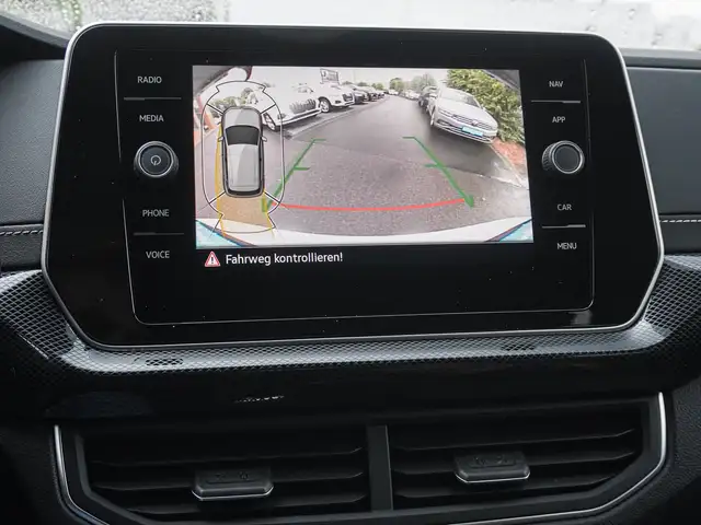 Volkswagen T-Cross view 13