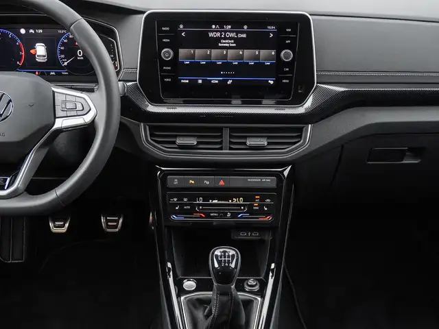 Volkswagen T-Cross view 12