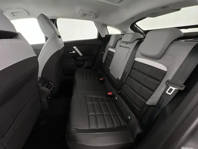 Citroen C4 view 10