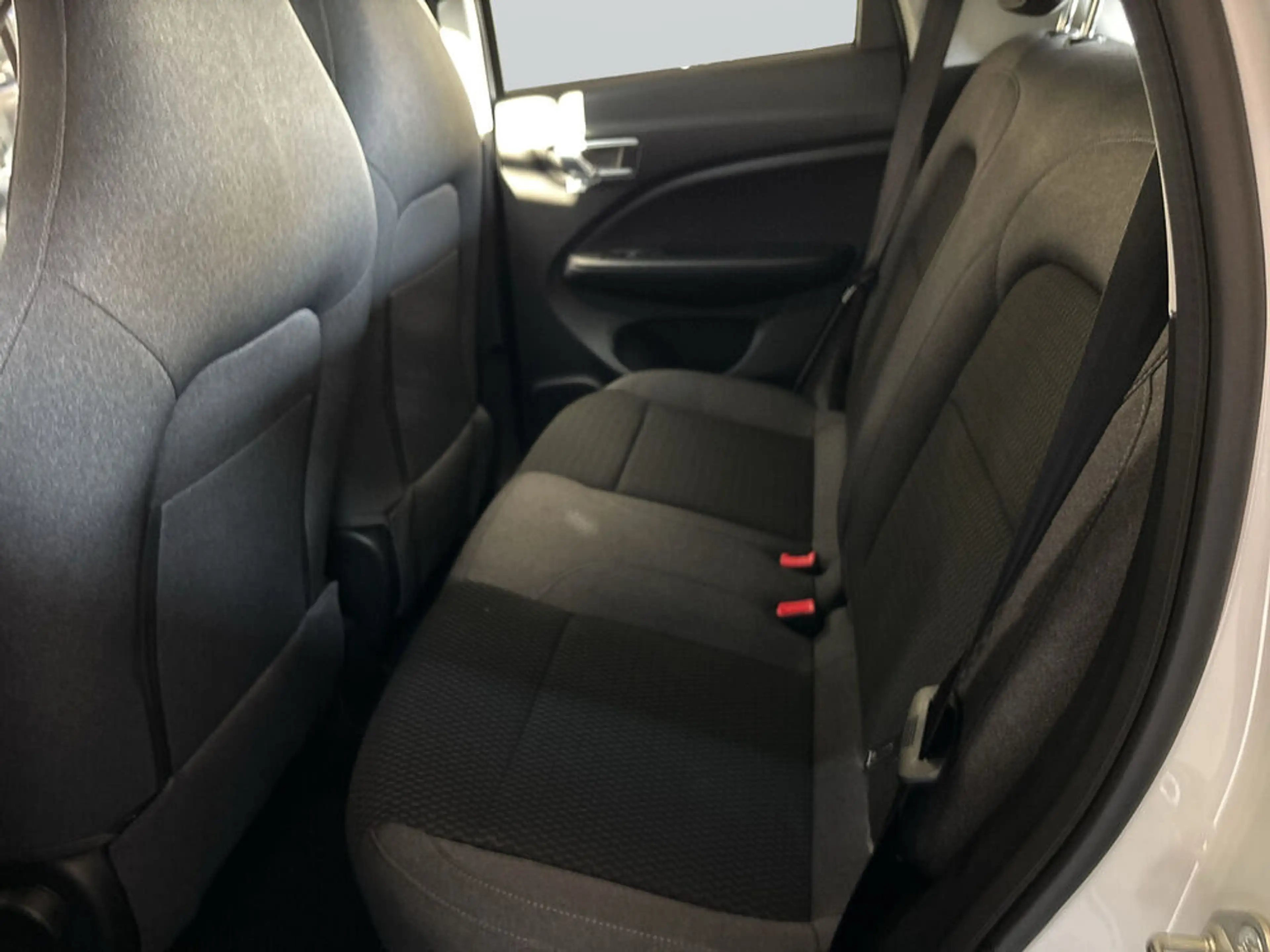 Leapmotor T03 T03 70 kW EV — photo 11