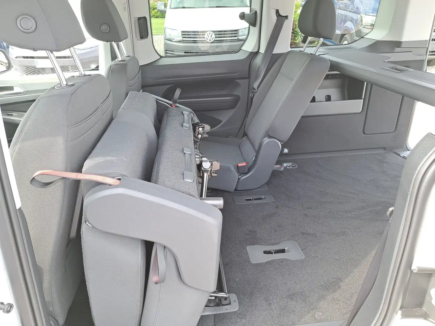 Volkswagen Caddy 2.0 tdi scr 122cv edition dsg7 Bianco - 2