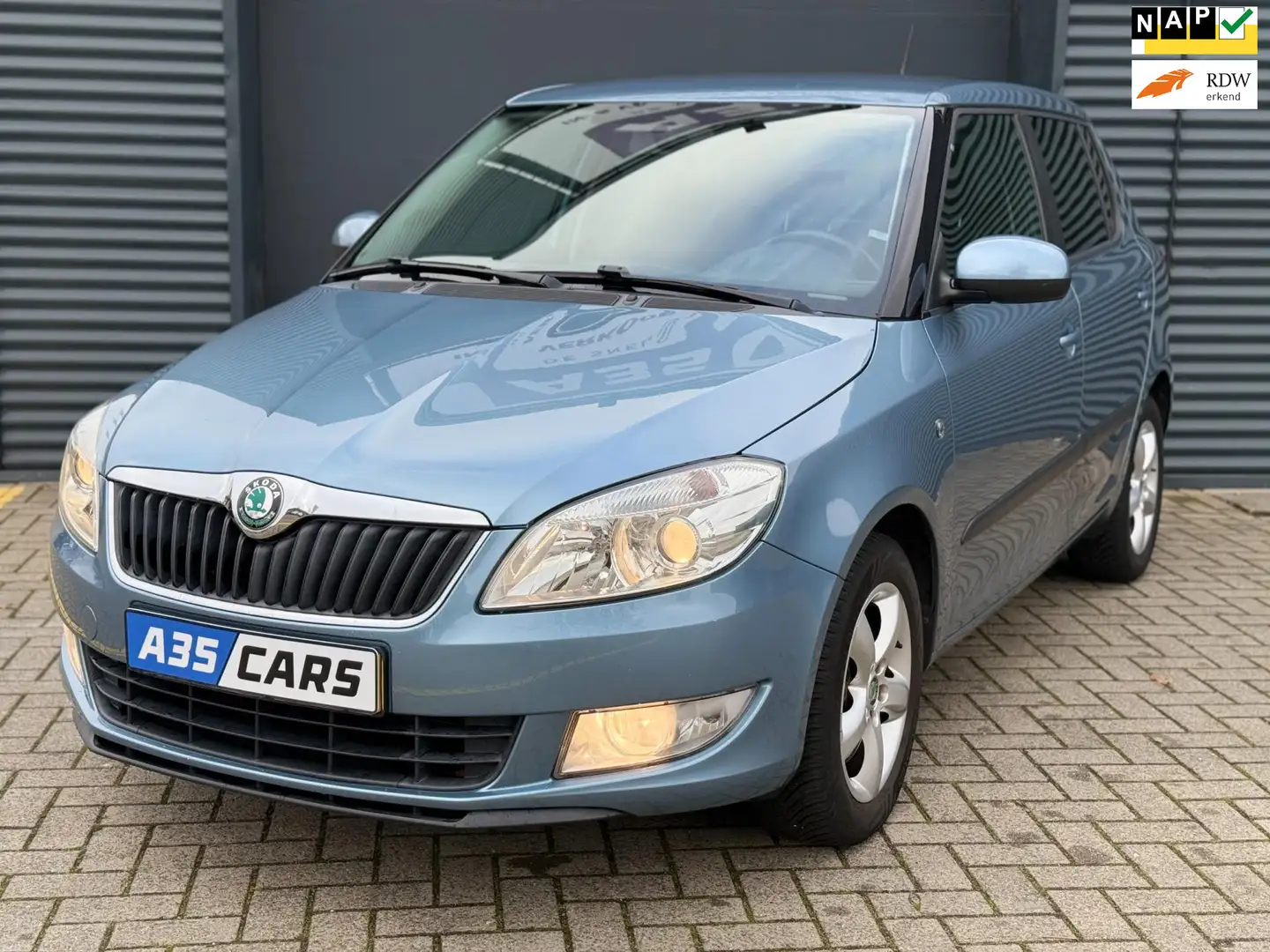 Skoda Fabia 1.2 TSI Tour|AIRCO|DSG|TREKHAAK|APK Blauw - 1