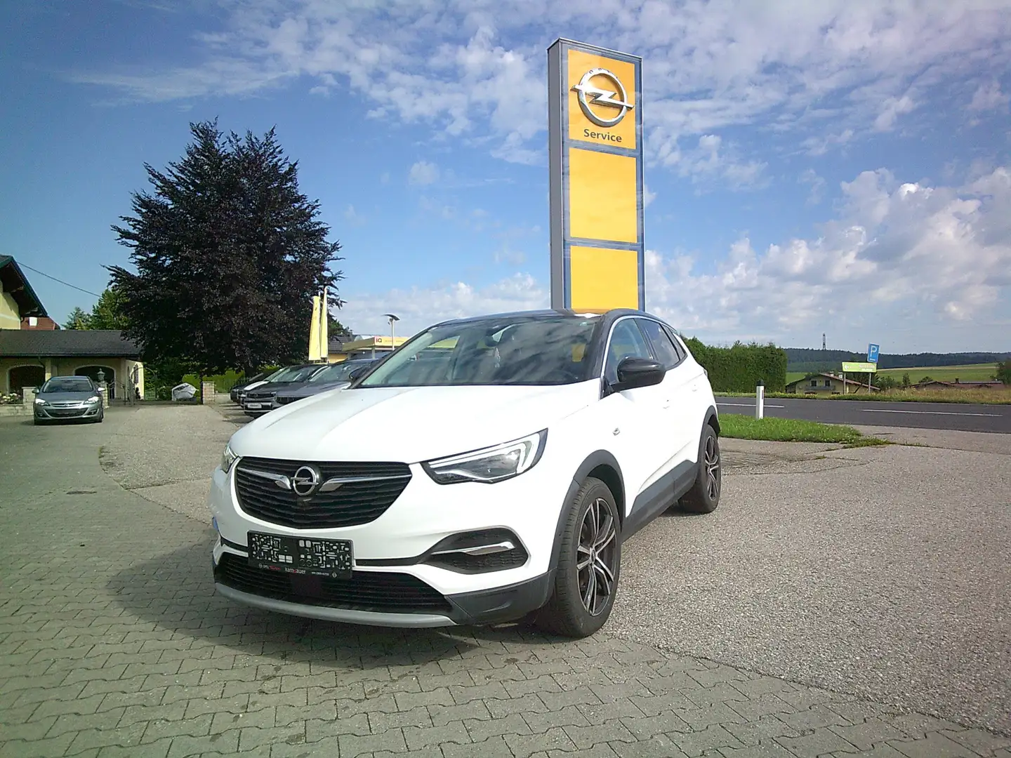 Opel Grandland X 2,0 CDTI BlueInj. Innovation Aut. Start/Stopp Weiß - 1