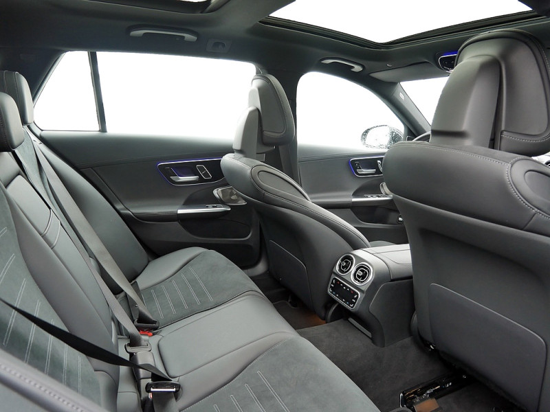 Mercedes-Benz C 220 T d AMG BURM MEMO 360 AHK DISTR KAMERA PDC — photo 7