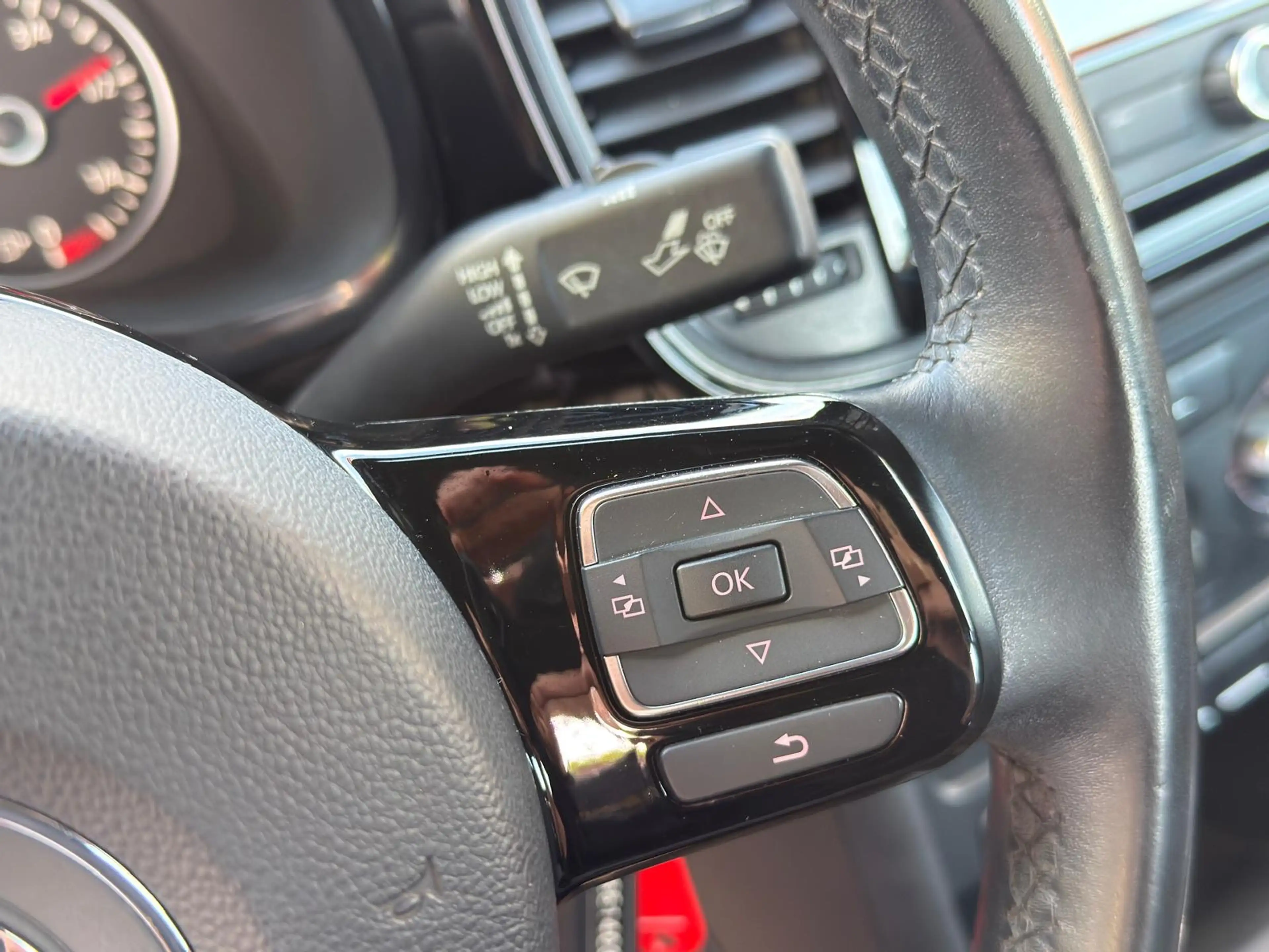 Volkswagen Beetle Beetle 1.2 TSI ° NAVI ° CLIM ° 1e MAIN ° GARANTI 12 MOIS ! — photo 15
