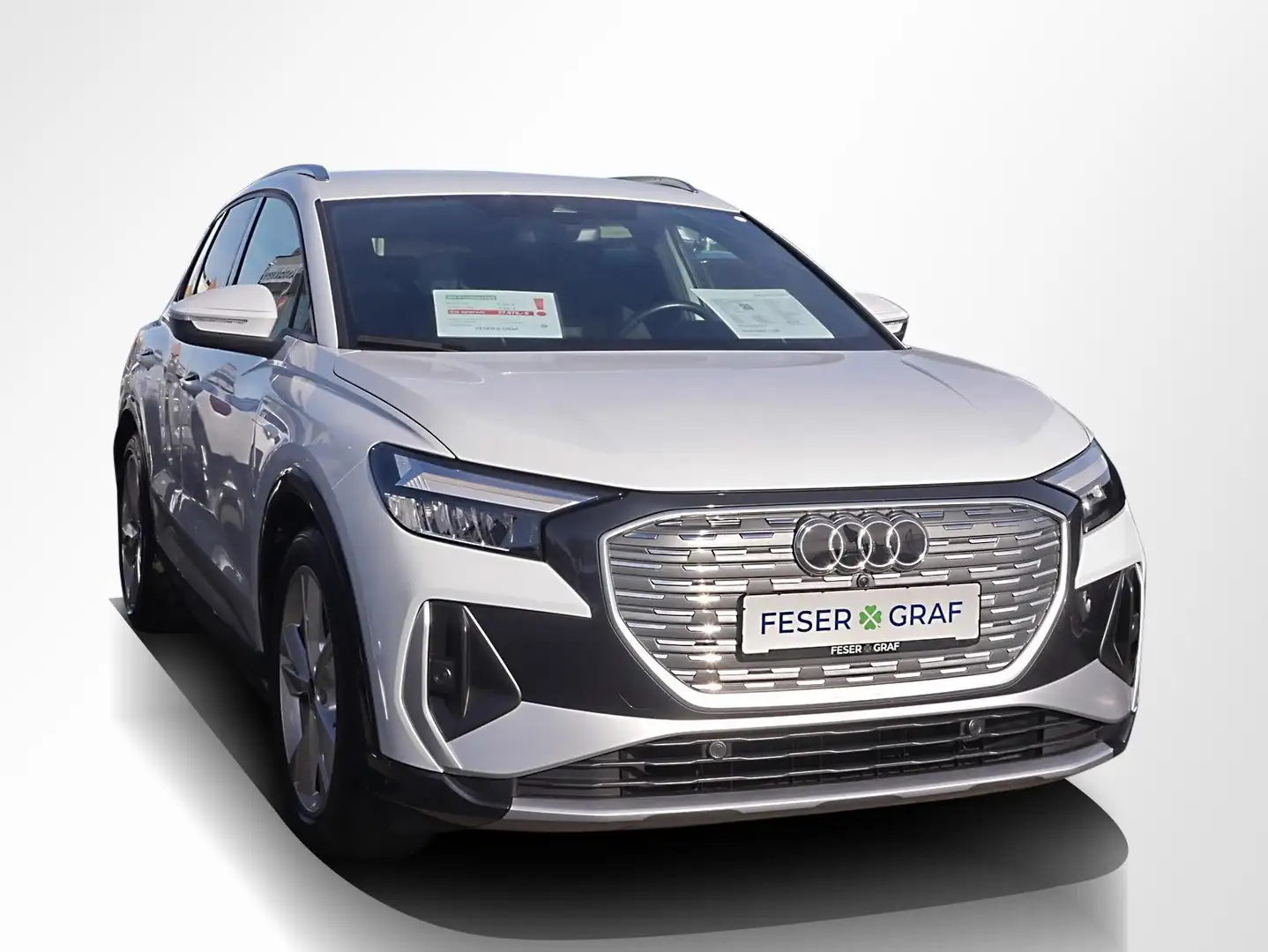 Audi Q4 e-tron 40 2x S line ACC LED Navi RüKa Sitzh. Weiß - 2