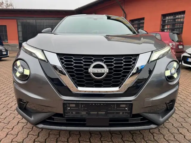 Nissan Juke view 3