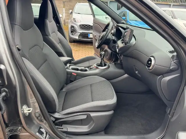 Nissan Juke view 13