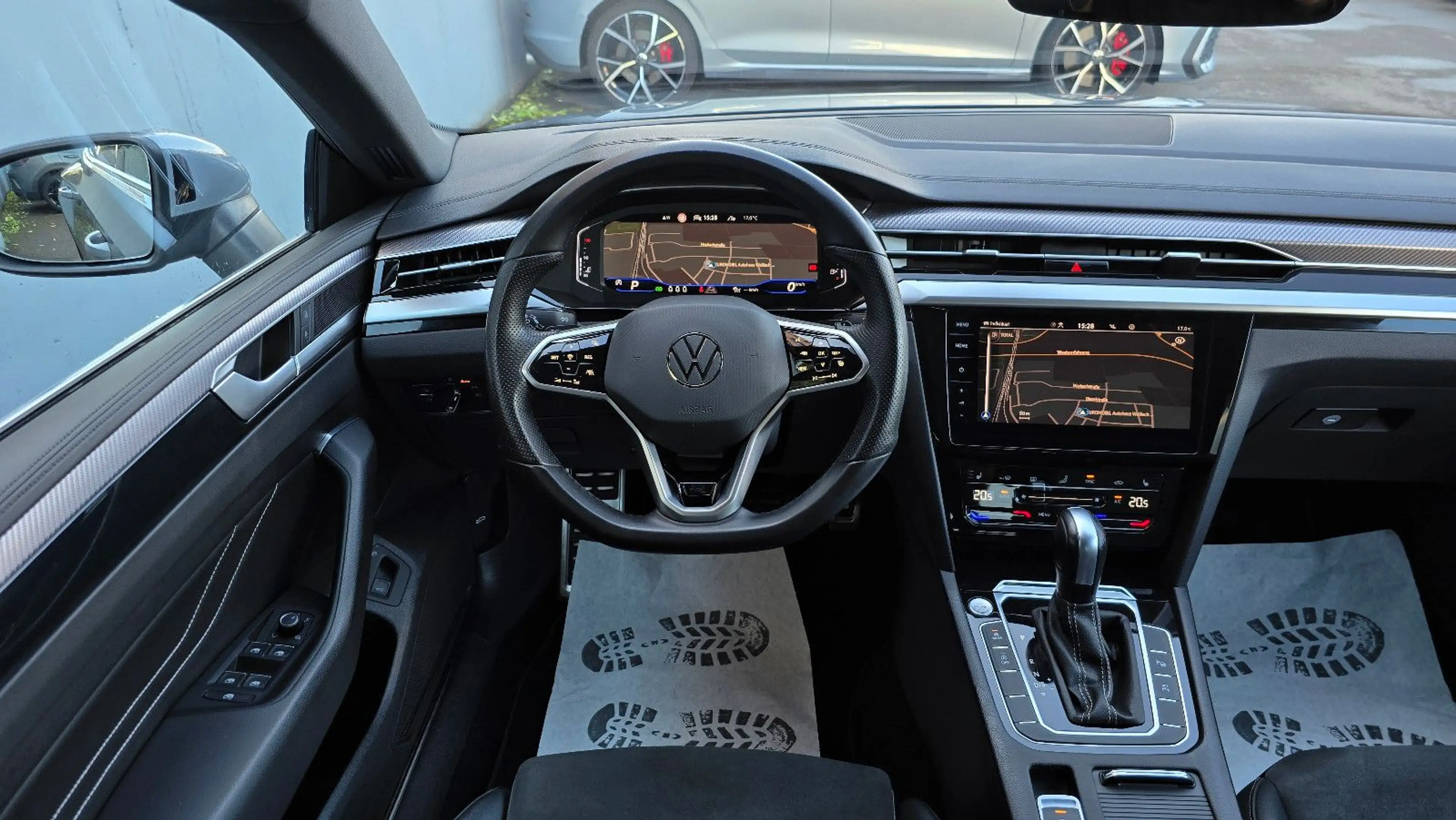 Volkswagen Arteon 2.0 TSI DSG 3 x R-Line Pano/ACC/360*/IQ — photo 10