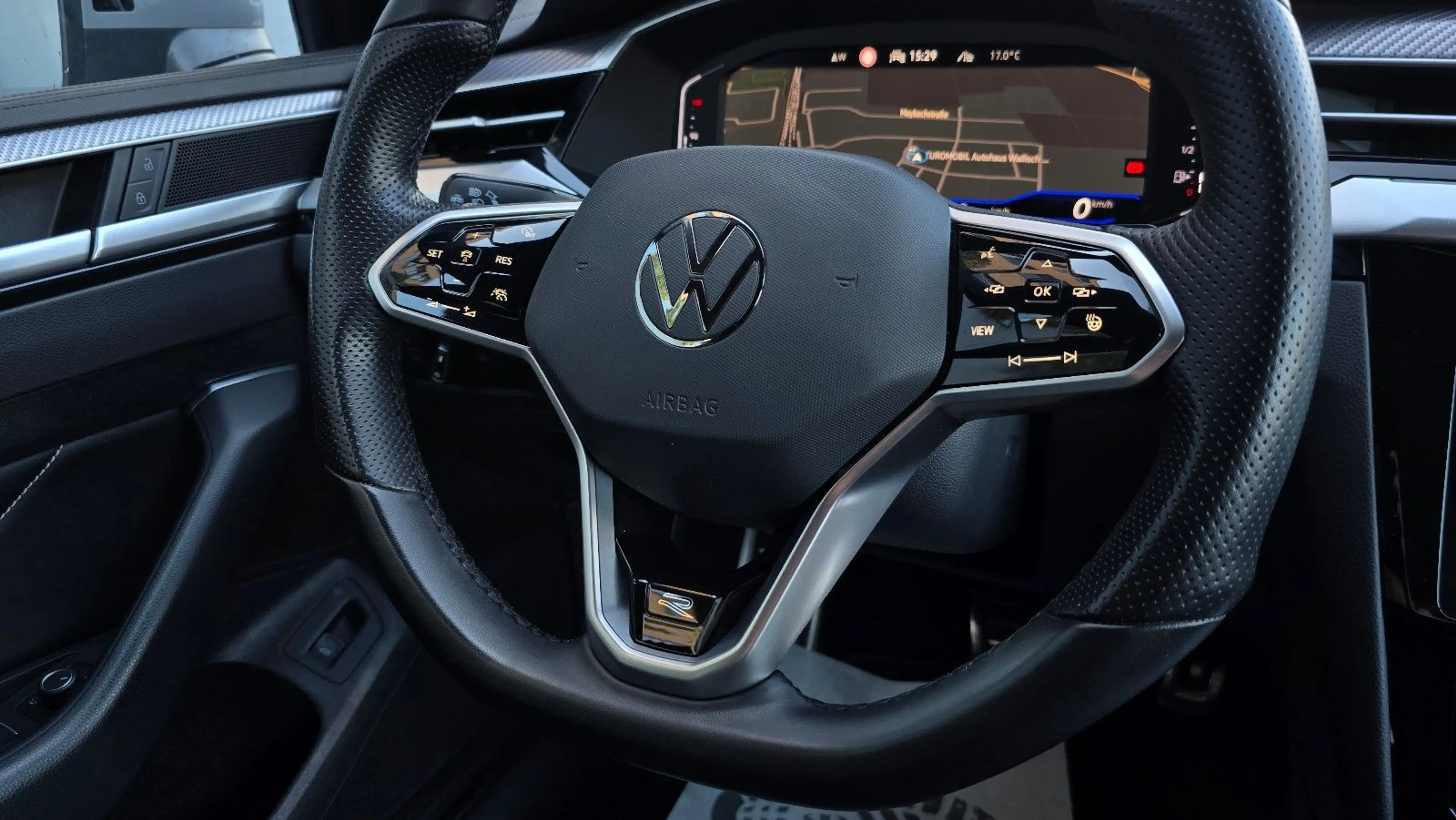 Volkswagen Arteon 2.0 TSI DSG 3 x R-Line Pano/ACC/360*/IQ — photo 12