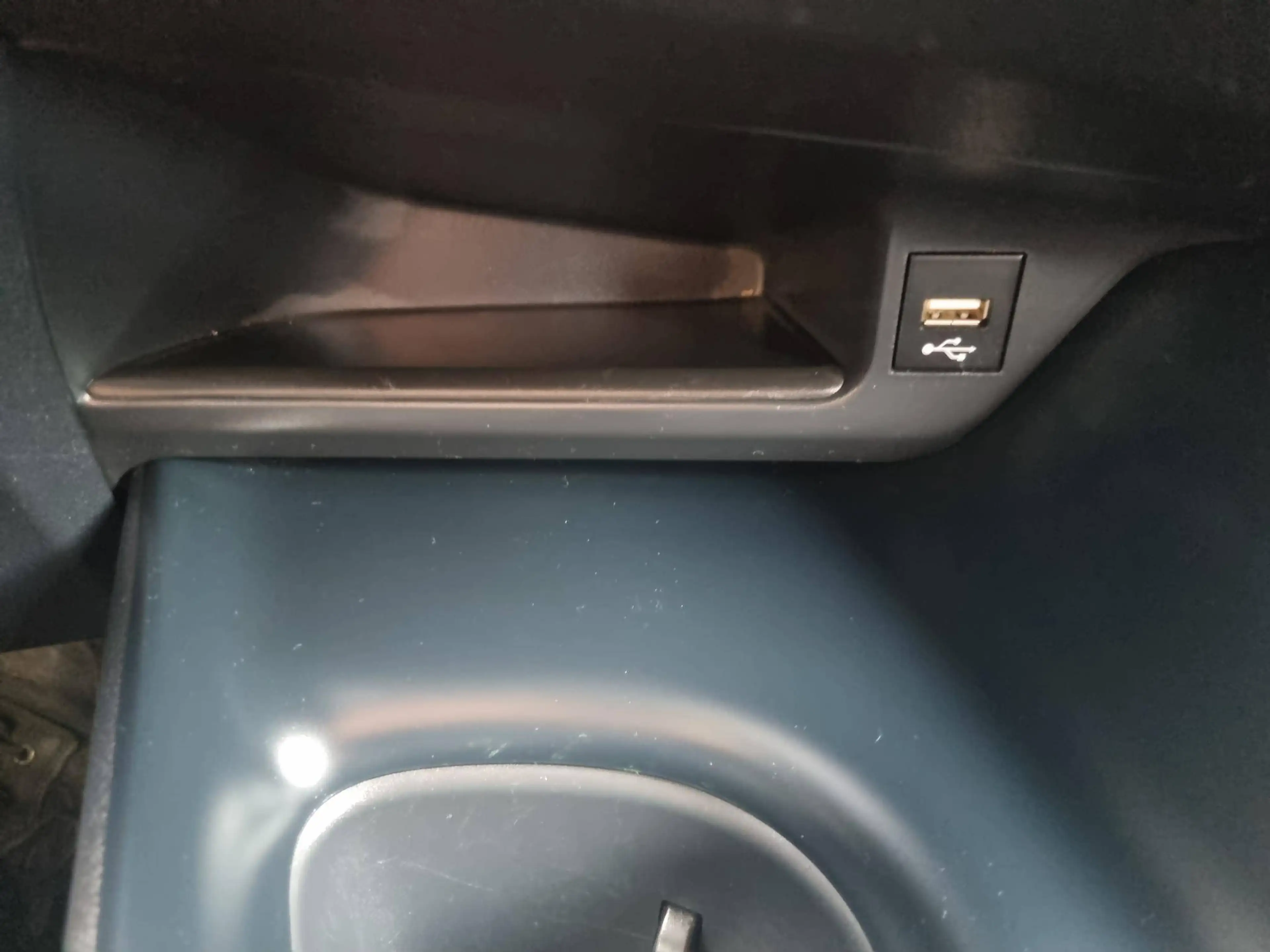 Toyota C-HR C-HR Hybrid 1.8i VVT-i C-Enter E-CVT — photo 14