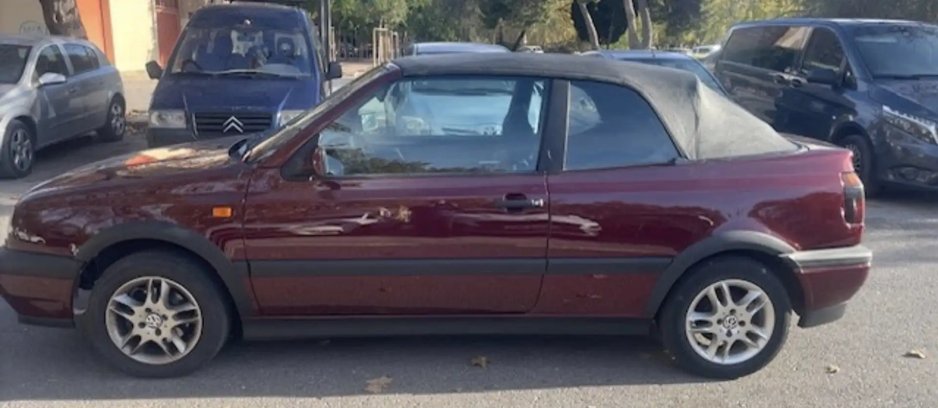 Volkswagen Golf Cabriolet - 1