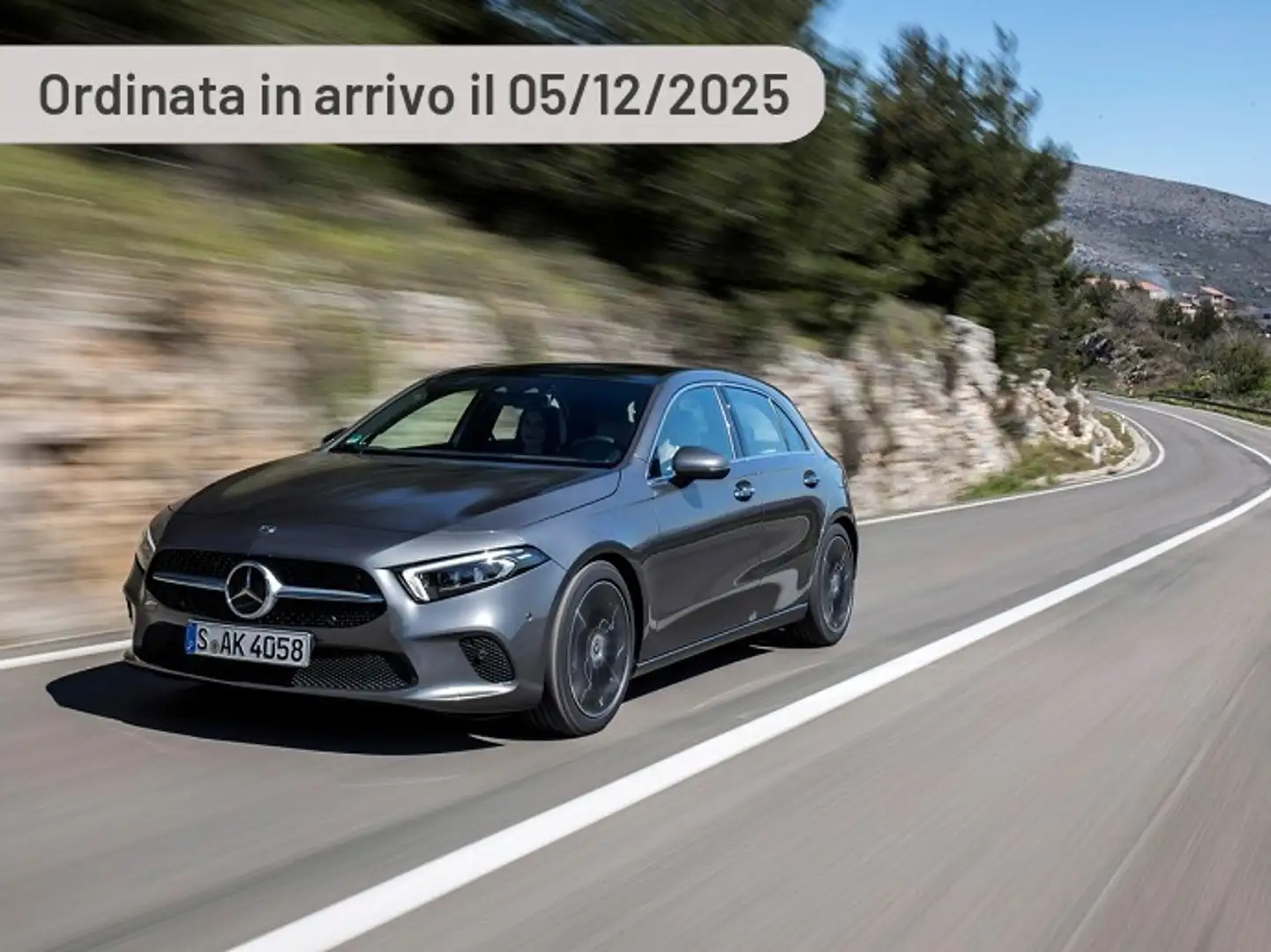 Mercedes-Benz A 250 A 250 Automatic 4Matic AMG Line Premium Argento - 2