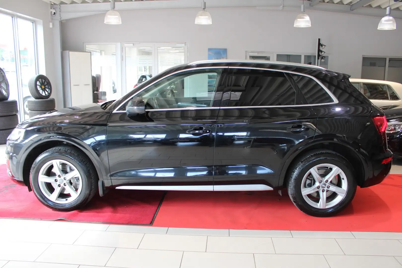 Audi Q5 40 TDI quattro sport LED Schwarz - 2