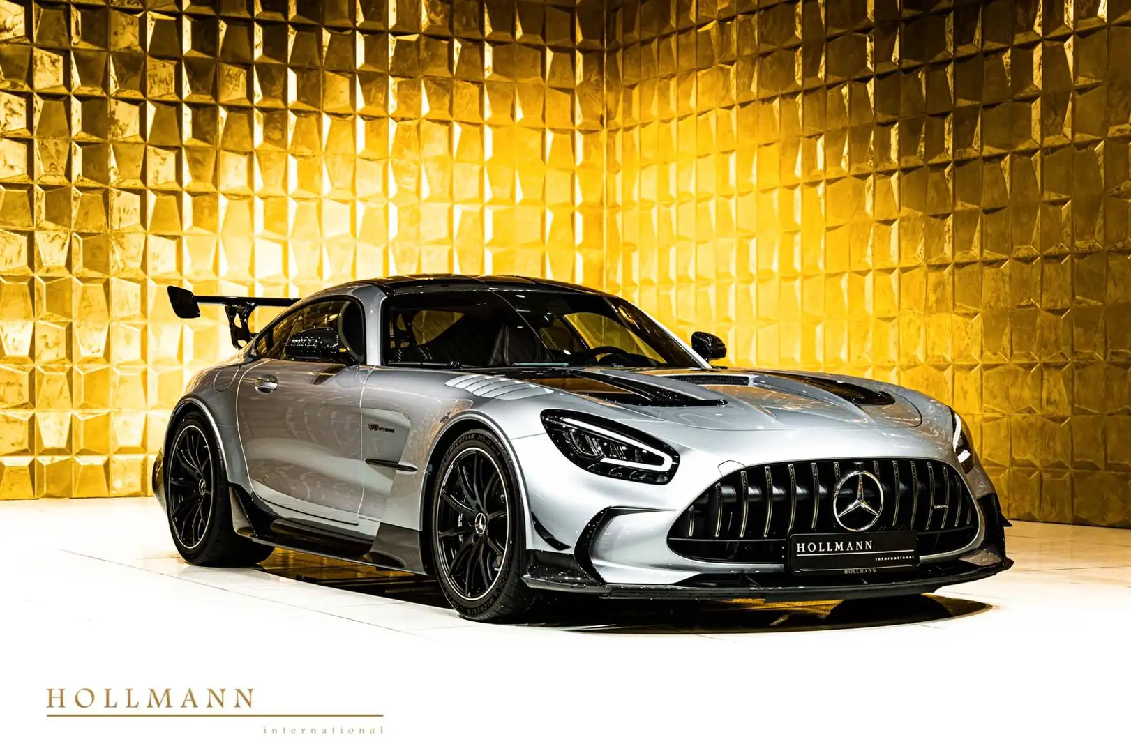Mercedes-Benz AMG GT BLACK SERIES + AMG TRACK PACKAGE Silver - 1