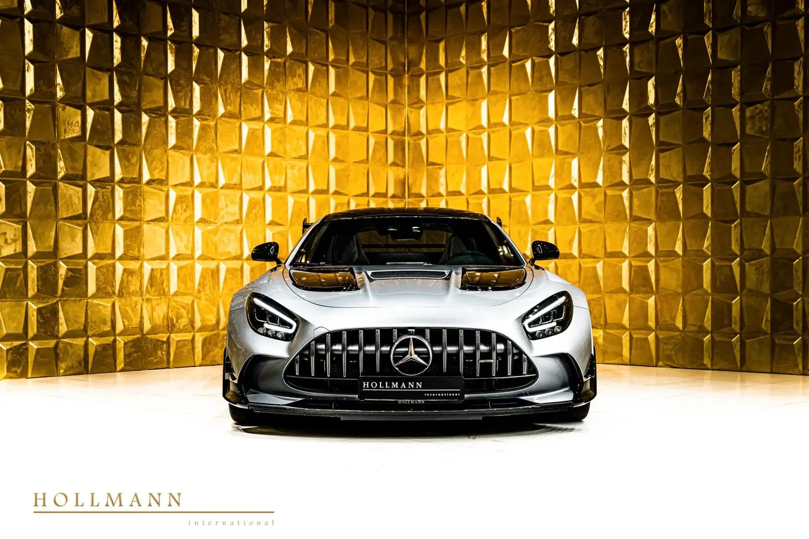 Mercedes-Benz AMG GT BLACK SERIES + AMG TRACK PACKAGE Silver - 2
