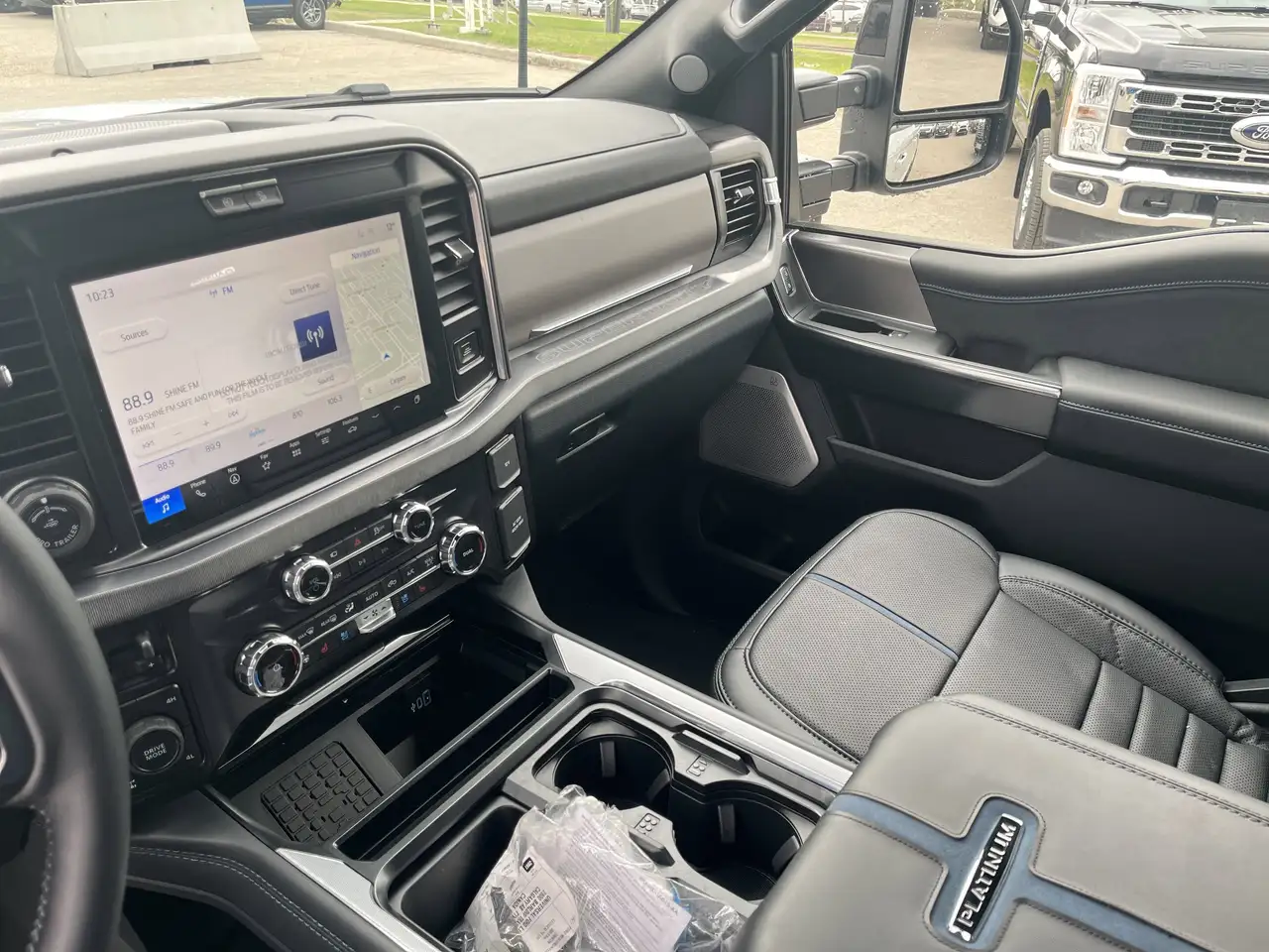 Ford F 350 снимка Ford F 350